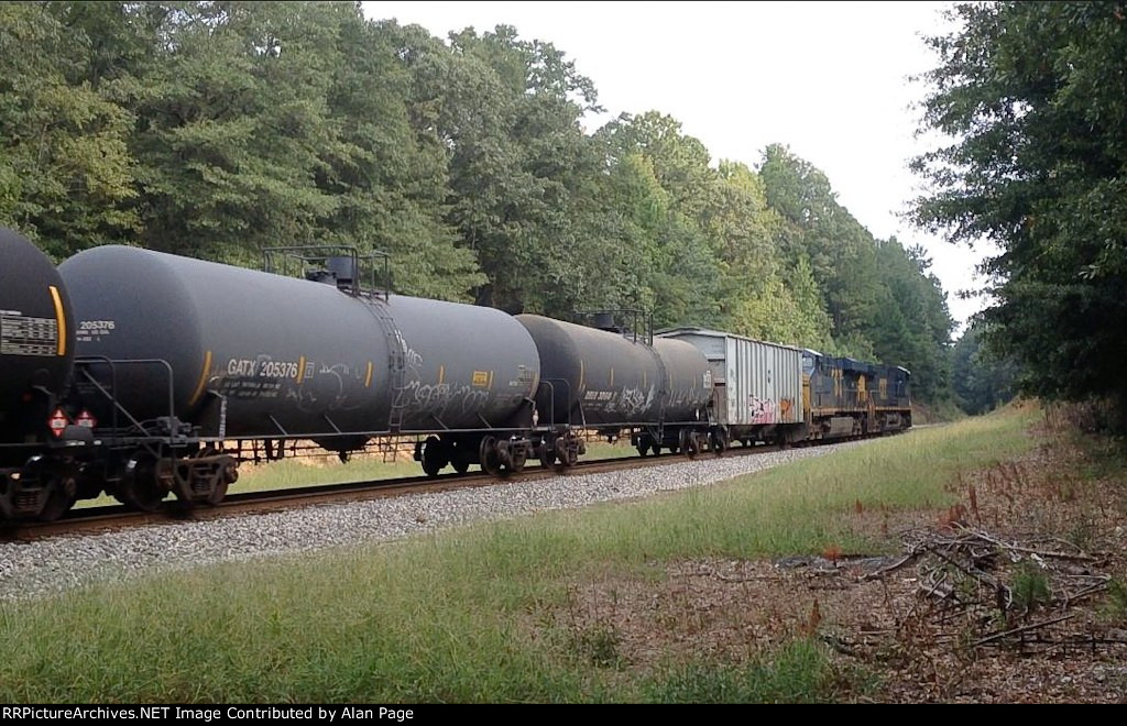 CSX AC44CW 43 and ES40DC 5336